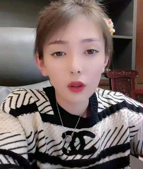 网红老狗媳妇叫什么,背后的神秘女子是谁？